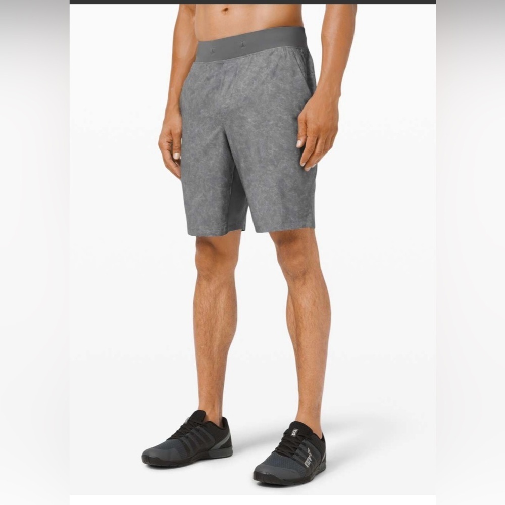 LULULEMON T.H.E. SHORT 9" LINERLESS GRAVEL DUST ASPHALT GREY MULTI SIZE MEDIUM